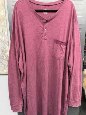 Harbor Bay Long-Sleeve Henley in Mauve/Rose
